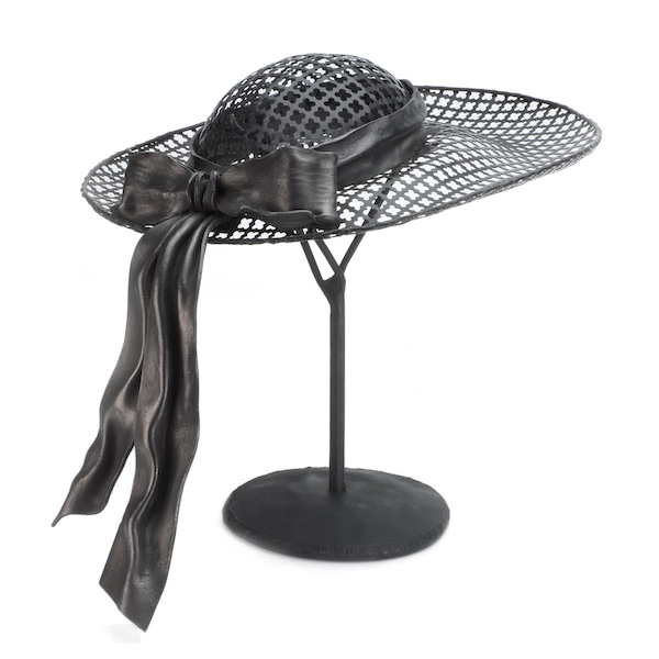 Elizabeth Brim, Mama‘s Hat, 2006, Forged and fabricated steel