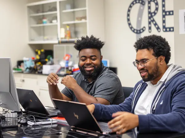 two students in electical engineer class
