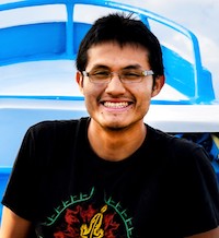 Edison Rea Photo, man with brown hair and glasses