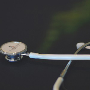 a stethoscope sitting on a table
