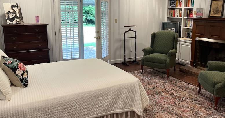 McCullers Center apartment bedroom