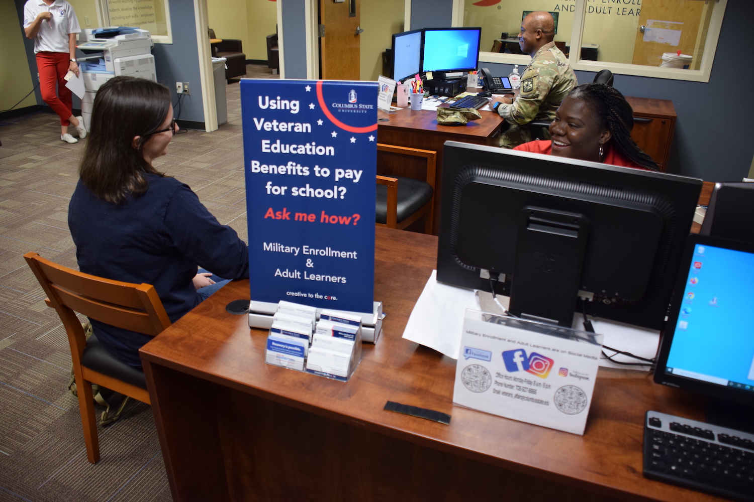 a student meeting with the Military Education office