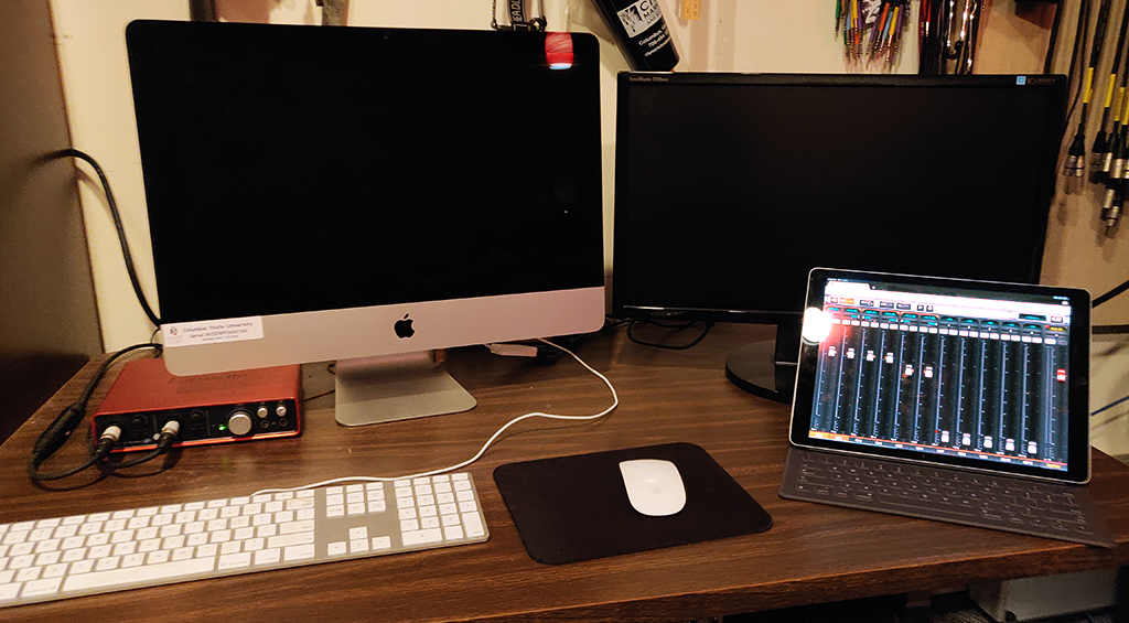 1901 Live Streaming Workstation