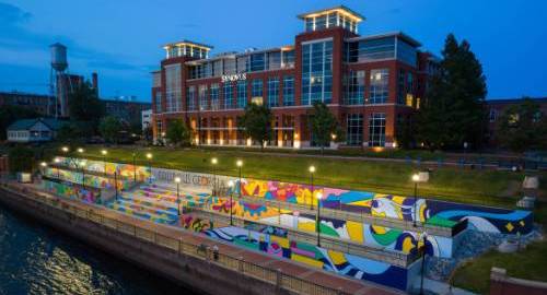 Synovus Building on the RiverWalk