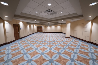 empty carpeted meeting/banquet room
